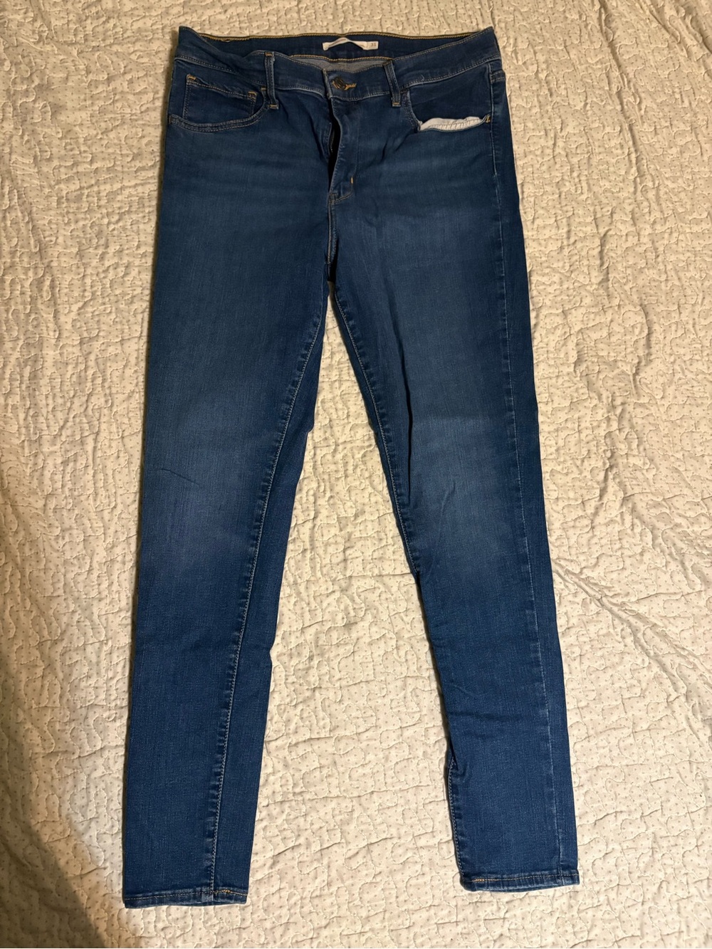 Levi's Women's High Rise Skinny Jeans - Dark Blue Wash
